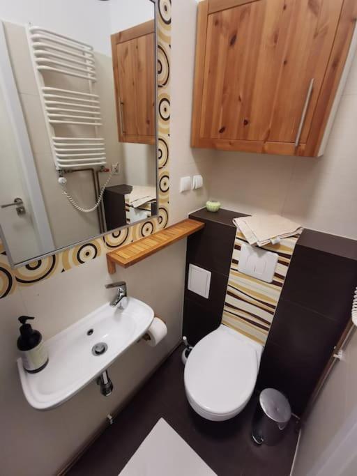 Komfort W Sercu Kazimierza Cracovia Exterior foto
